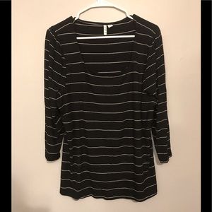 ELLE BLACK WHITE SWEATER